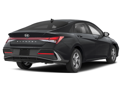 2025 Hyundai ELANTRA SE Sedan 4D