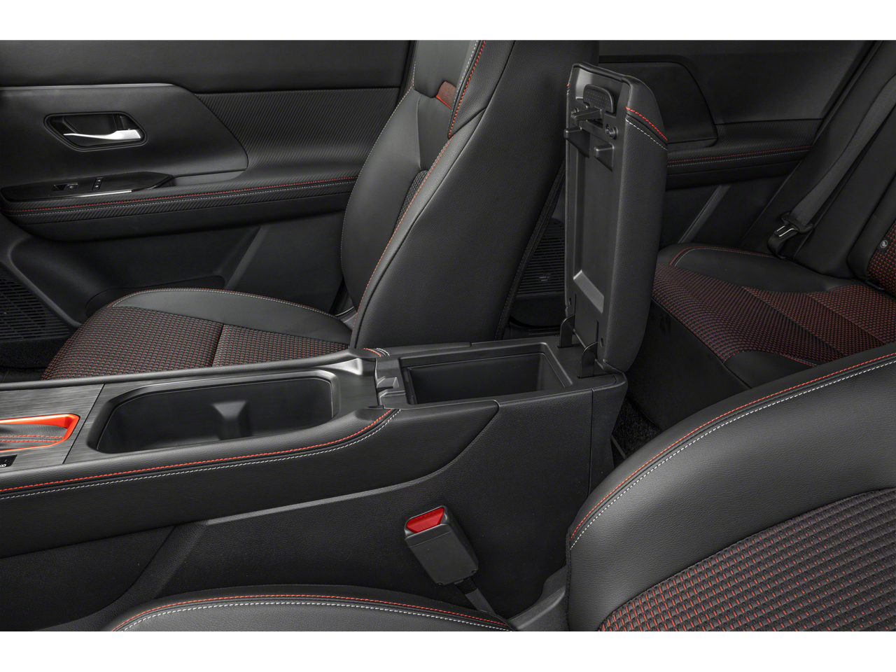 2026 Nissan Kicks SR Sport Utility 4D