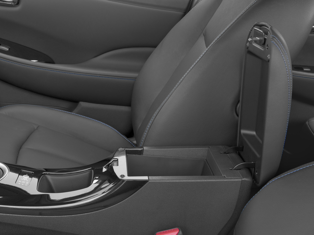 2016 Nissan LEAF SL Hatchback 4D