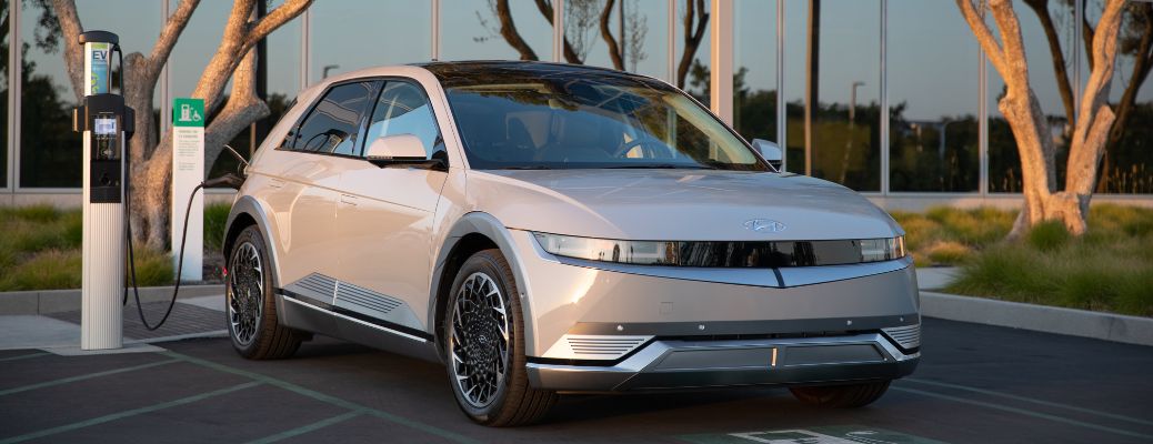 2023 Hyundai IONIQ 5 exterior side look