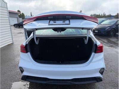 2023 Kia Forte LXS Sedan 4D