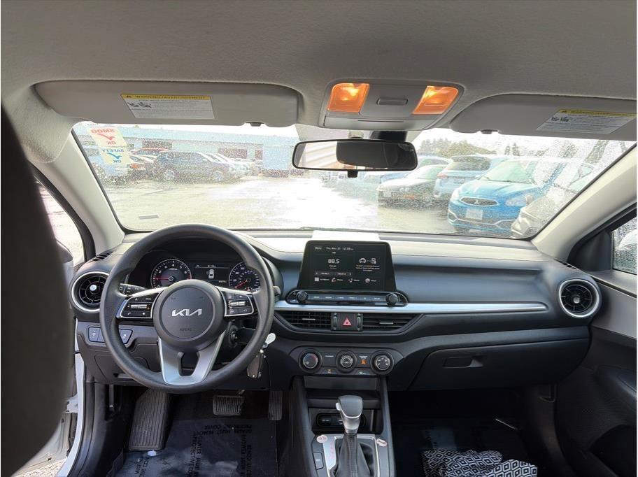 2023 Kia Forte LXS Sedan 4D