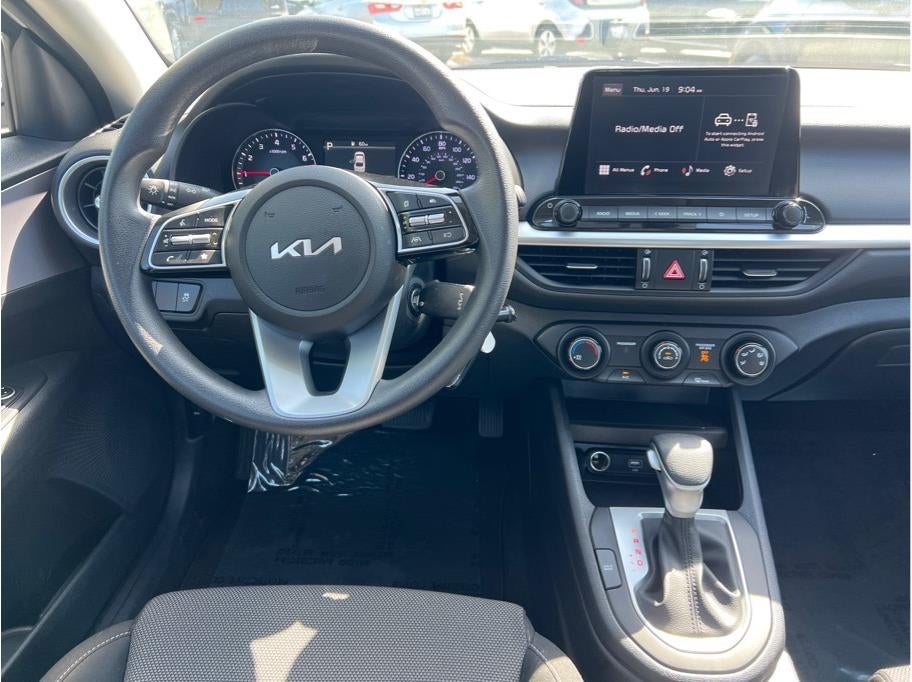 2024 Kia Forte LXS Sedan 4D