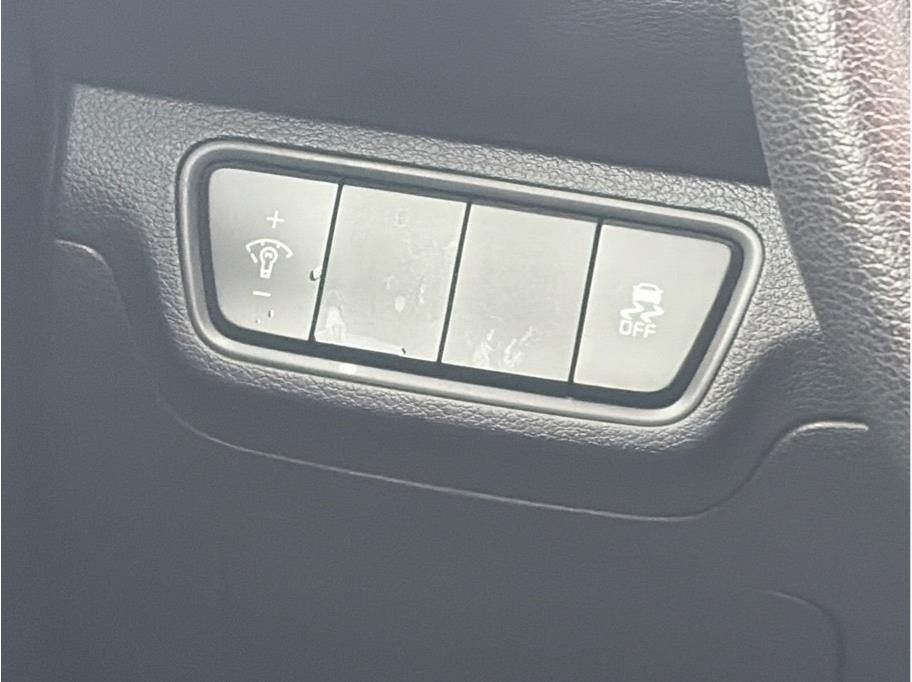 2023 Kia Forte LXS Sedan 4D