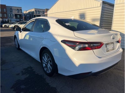 2023 Toyota Camry LE Sedan 4D