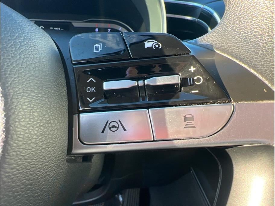 2024 Hyundai TUCSON SEL Sport Utility 4D