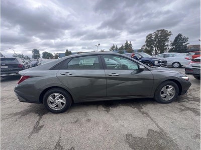 2026 Hyundai ELANTRA SE Sedan 4D