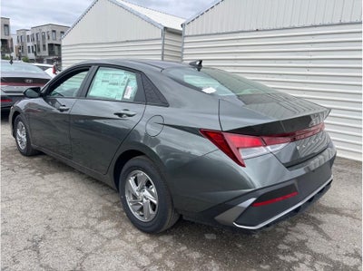 2026 Hyundai ELANTRA SE Sedan 4D
