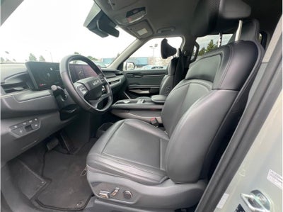 2024 Kia EV9 Light Long Range Sport Utility 4D