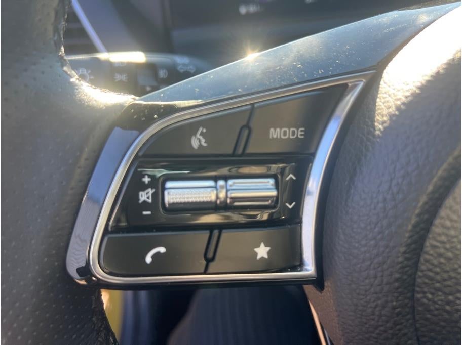 2024 Kia Seltos SX Sport Utility 4D