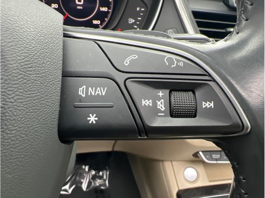 2020 Audi Q5 45 TFSI Premium Plus Sport Utility 4D