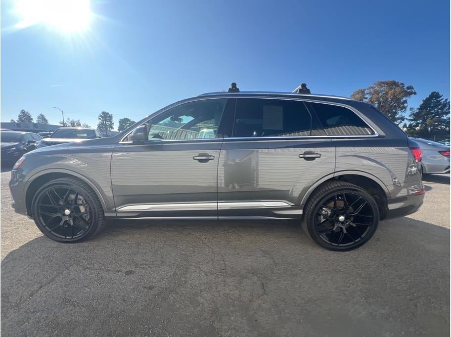 2021 Audi Q7 45 TFSI Premium Plus Sport Utility 4D