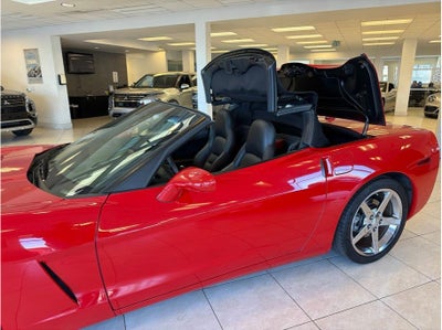 2005 Chevrolet Corvette Convertible 2D