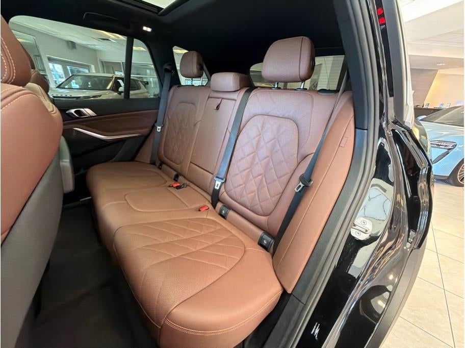 2023 BMW X5 sDrive40i Sport Utility 4D