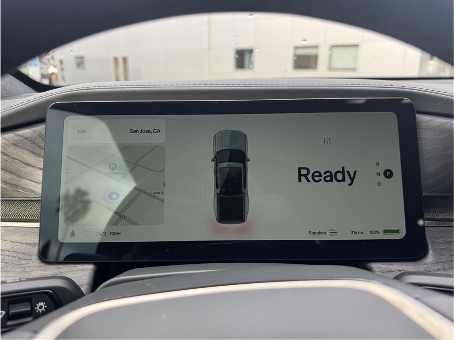 2022 Rivian R1T Adventure Pickup 4D 4 1/2 ft