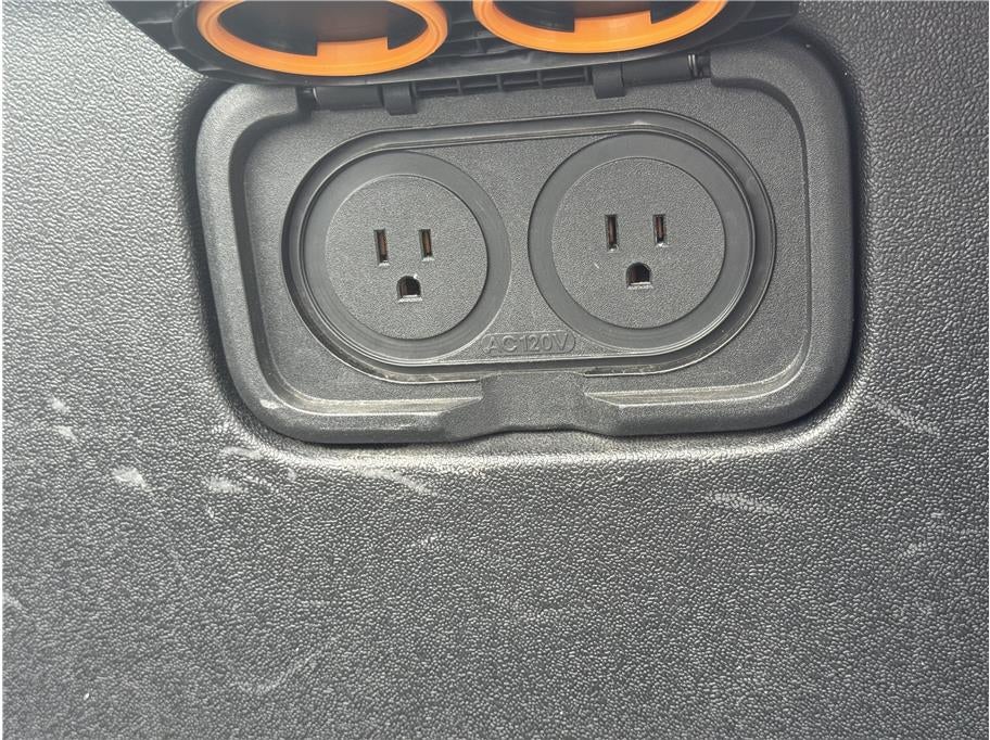 2022 Rivian R1T Adventure Pickup 4D 4 1/2 ft