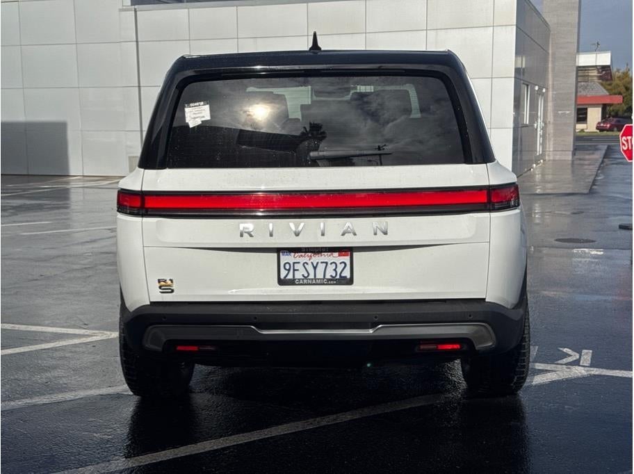 2023 Rivian R1S Adventure Sport Utility 4D