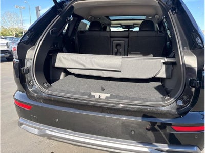 2025 Mitsubishi Outlander SEL Sport Utility 4D