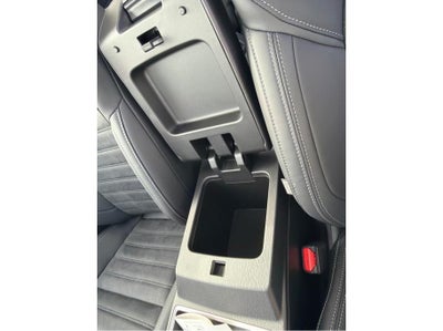 2025 Mitsubishi Outlander PHEV SE Tech Package