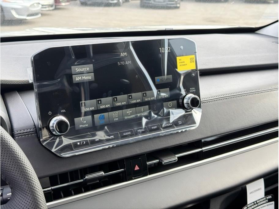 2025 Mitsubishi Outlander PHEV SE Tech Package