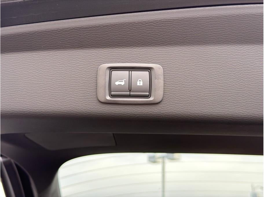 2025 Mitsubishi Outlander PHEV SE Tech Package