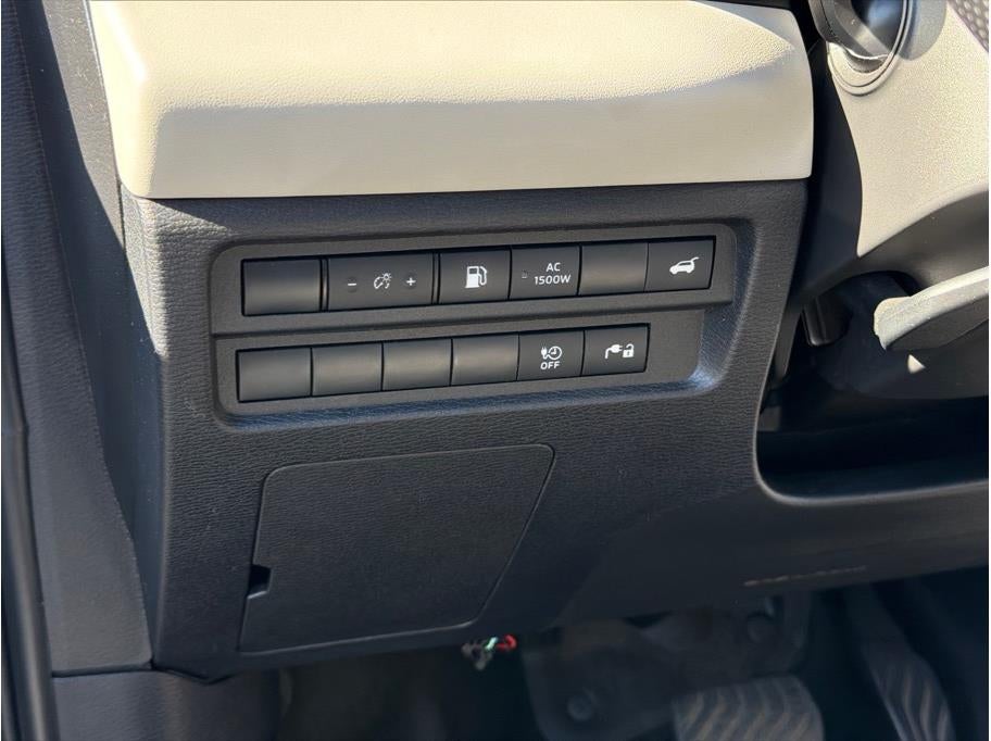 2023 Mitsubishi Outlander PHEV SEL Sport Utility 4D