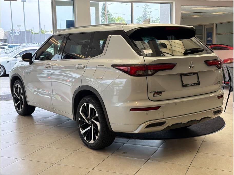 2023 Mitsubishi Outlander PHEV SEL Sport Utility 4D