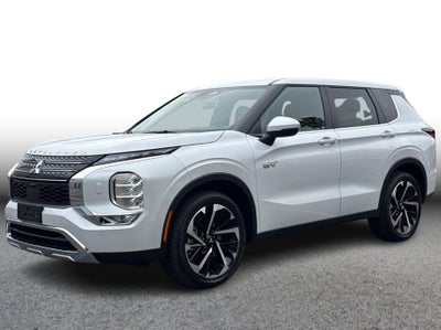 2025 Mitsubishi Outlander PHEV SE
