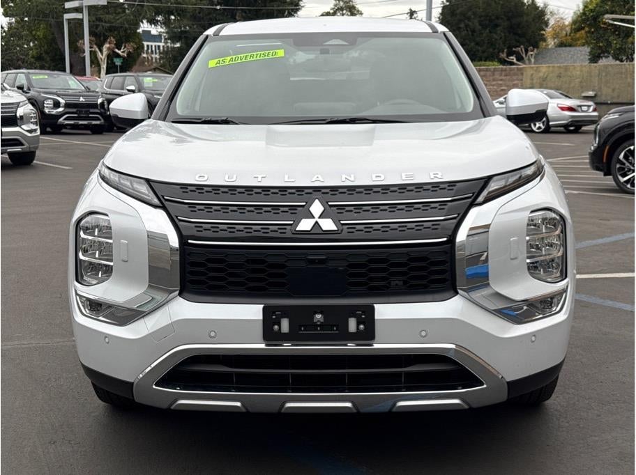 2025 Mitsubishi Outlander PHEV SE