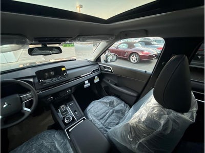 2025 Mitsubishi Outlander PHEV SE Tech Package