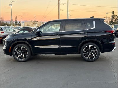 2025 Mitsubishi Outlander PHEV SE Tech Package