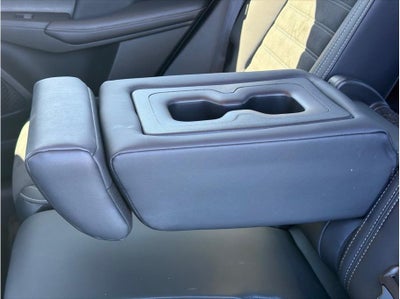 2025 Mitsubishi Outlander PHEV SE