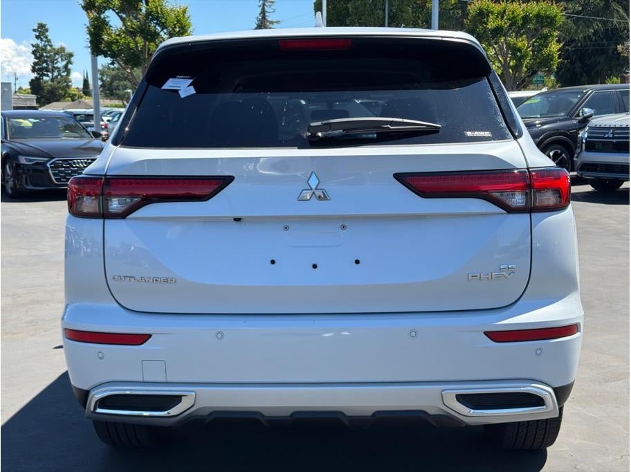 2025 Mitsubishi Outlander PHEV SE