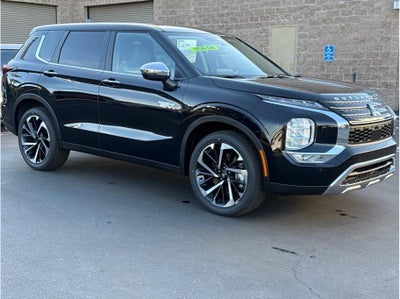 2025 Mitsubishi Outlander PHEV SE
