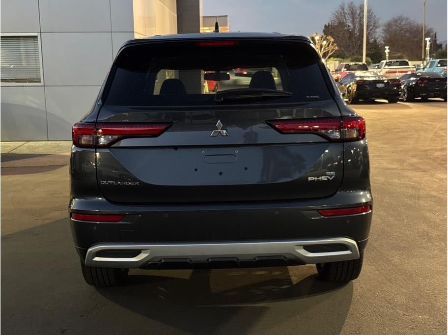 2025 Mitsubishi Outlander PHEV SE Tech Pacakge