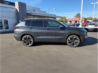 2025 Mitsubishi Outlander PHEV SEL Premium Package