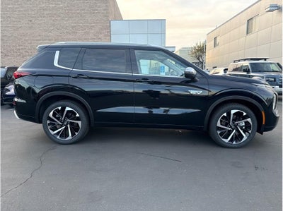 2025 Mitsubishi Outlander PHEV SEL