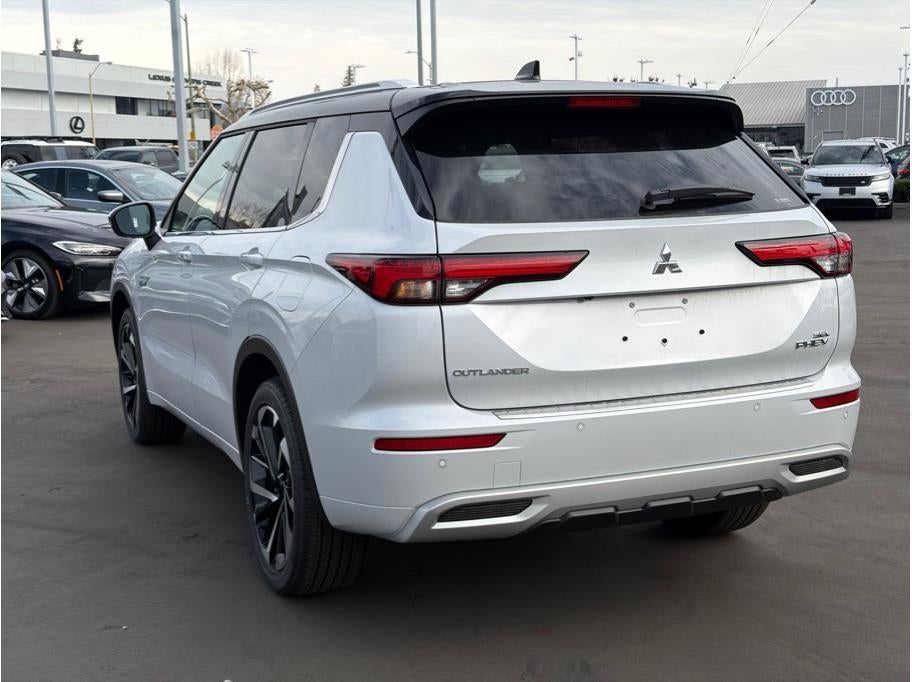 2025 Mitsubishi Outlander PHEV SEL Premium Package