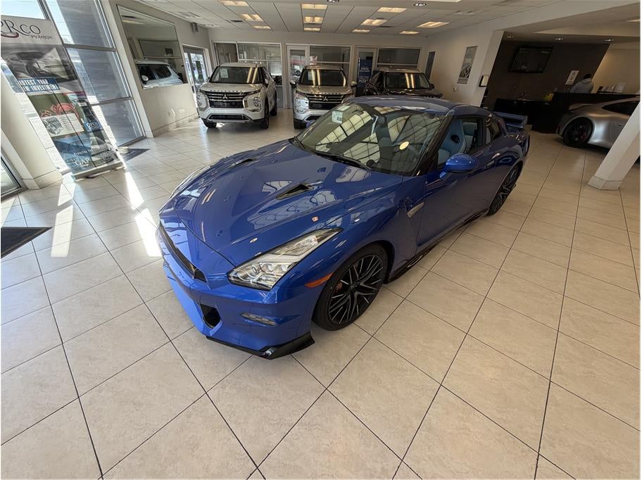 2024 Nissan GT-R Skyline Edition
