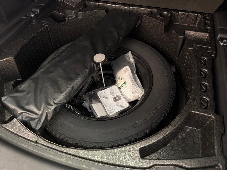 2019 Land Rover Discovery Sport HSE Sport Utility 4D