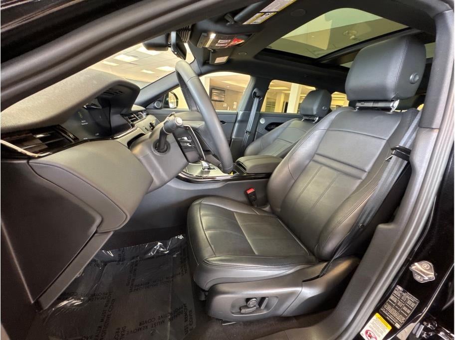 2024 Land Rover Range Rover Evoque P250 Dynamic SE Sport Utility 4D