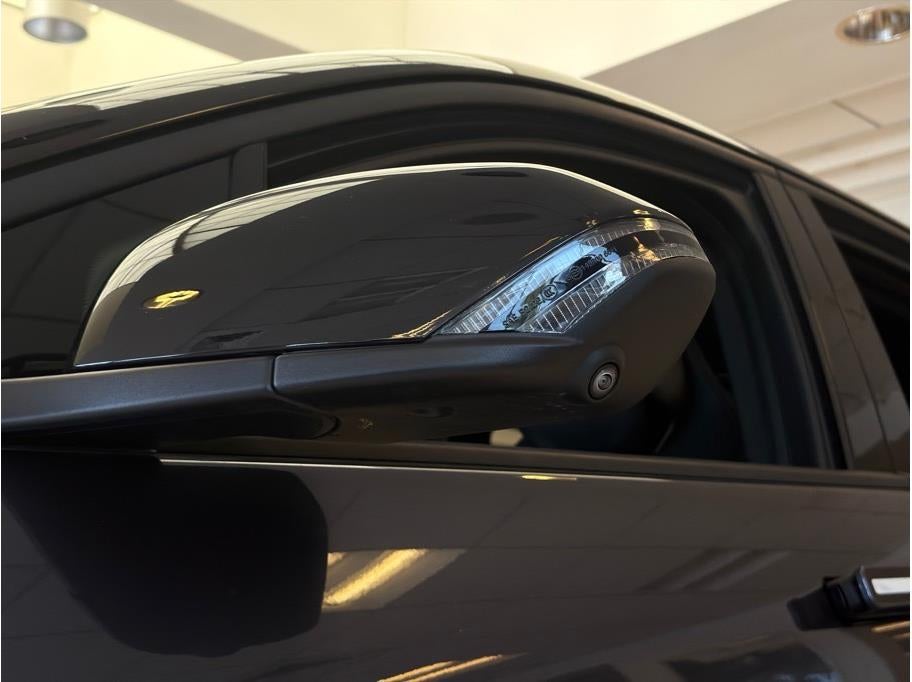 2023 Fisker Ocean One Sport Utility 4D