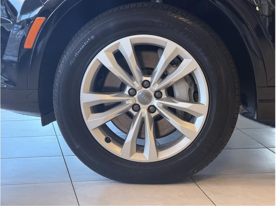 2019 Audi Q7 45 TFSI Premium Sport Utility 4D