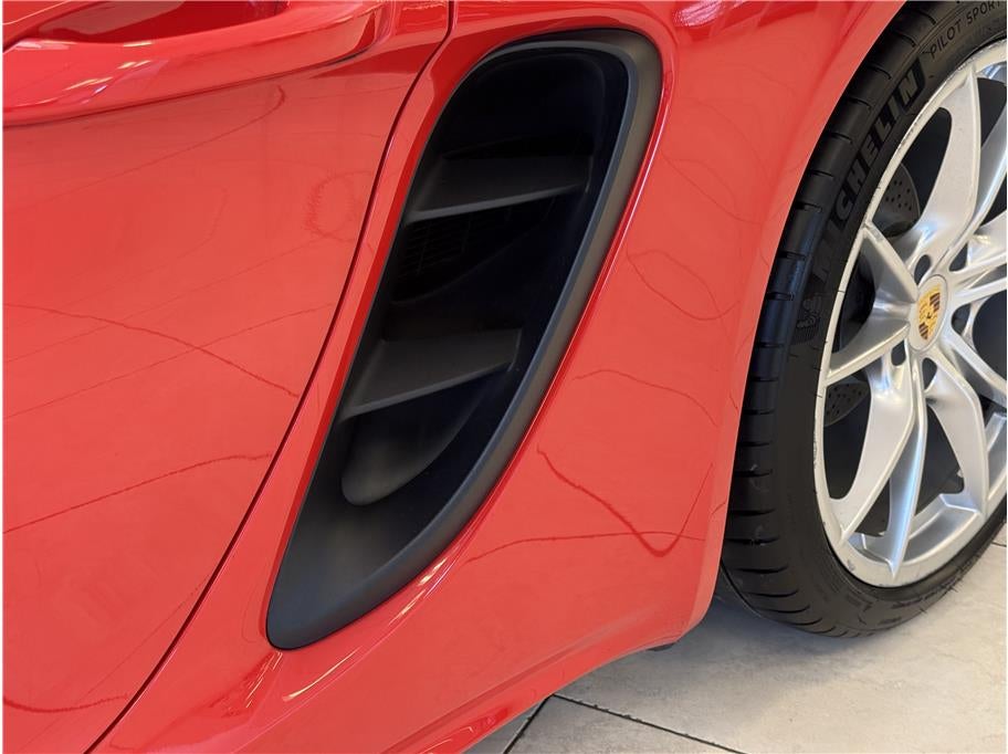 2019 Porsche 718 Boxster Roadster 2D