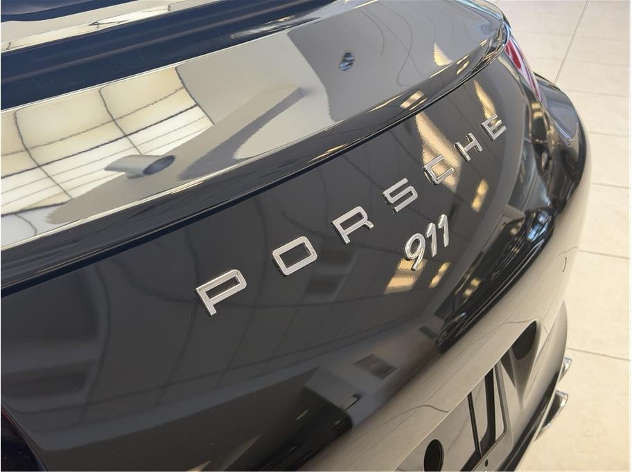 2014 Porsche 911 Carrera Cabriolet 2D