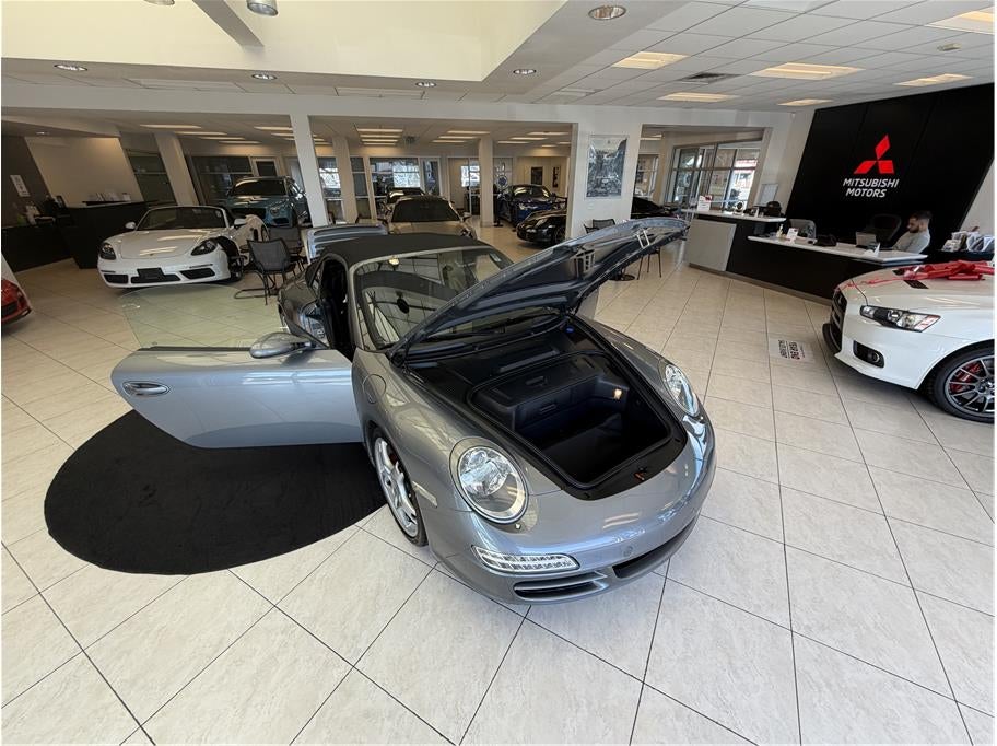 2005 Porsche 911 Carrera S Cabriolet 2D
