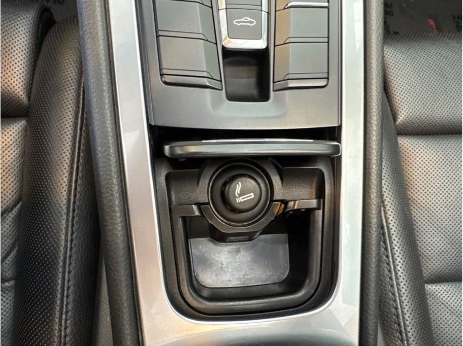 2018 Porsche 911 Carrera S Cabriolet 2D