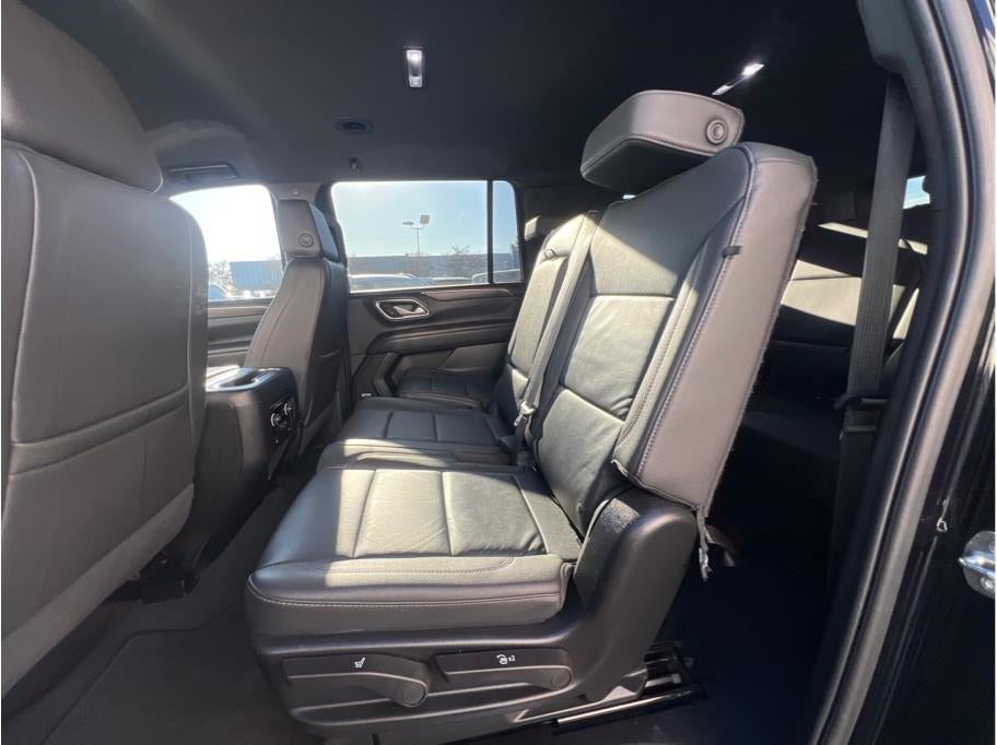 2024 Chevrolet Suburban LT Sport Utility 4D