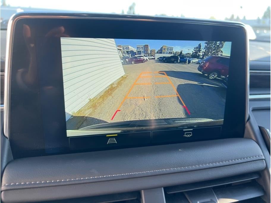 2024 Chevrolet Suburban LT Sport Utility 4D