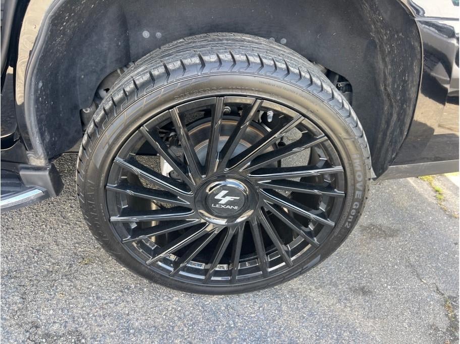 2018 Cadillac Escalade Luxury Sport Utility 4D